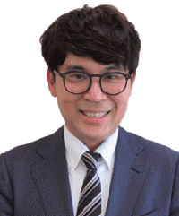 顔写真：小島　靖弘